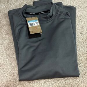 Nike Pro Slim Fit Gray Training Shirt